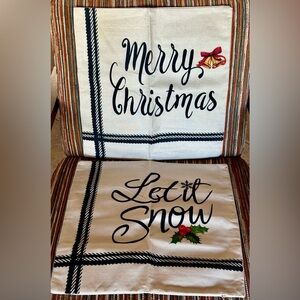 🍀Pair of Christmas Pillow Covers New Never Used. Merry Christmas & Let it Snow.